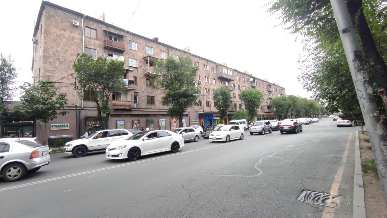 Vagarshyan 19 K.29 Apartment เยเรวาน ภายนอก รูปภาพ
